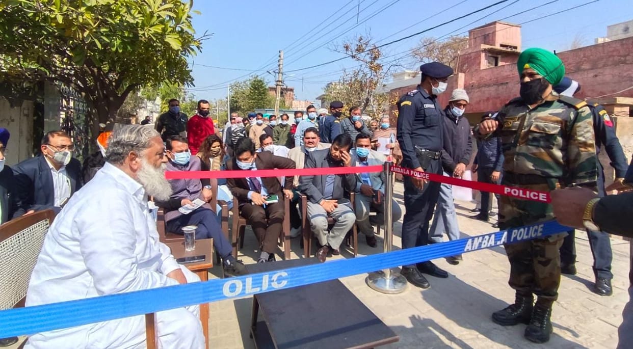 Occupying land in Akbarpur, Vij gave instructions to the DC to investigate and take action