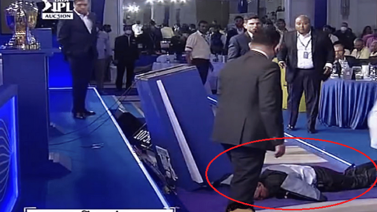 What is Postural Hypotension which causes IPL Auctioneer to fall during Mega Auction