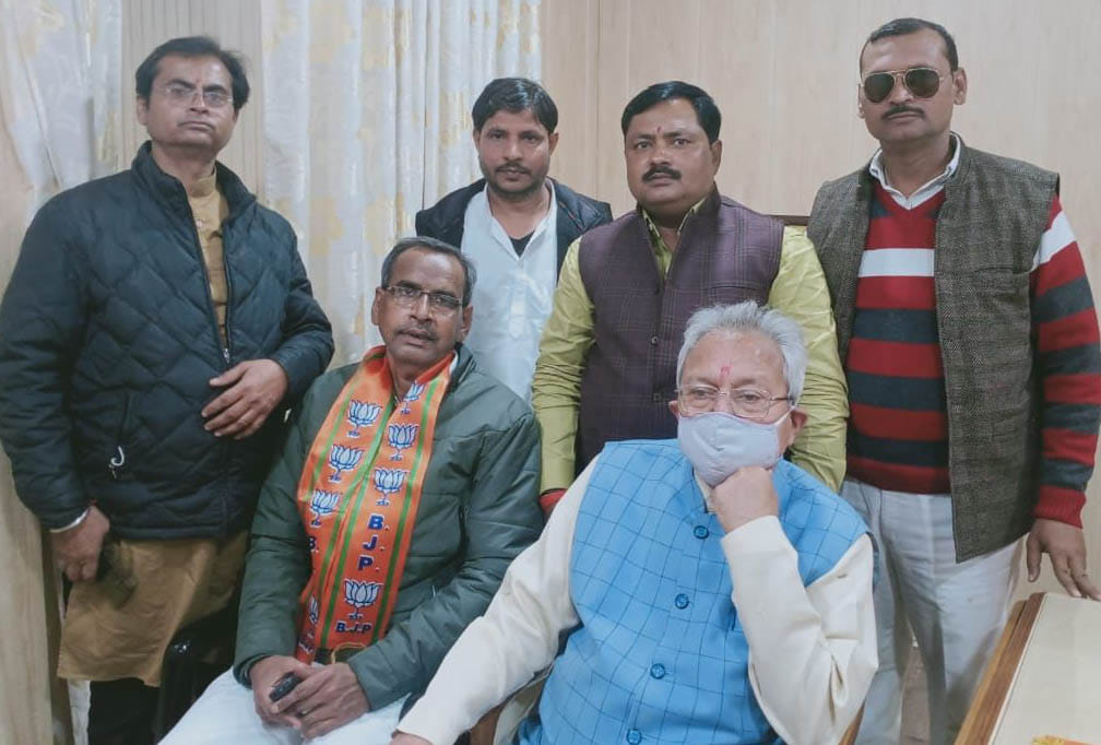 Bose's son, called Gandhi of Bundelkhand, joins BJP
