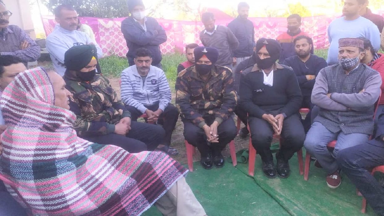 Bilaspur: Martyr's father Bancha Ram said – son sacrificed his life for the country, will not bring home in the dark