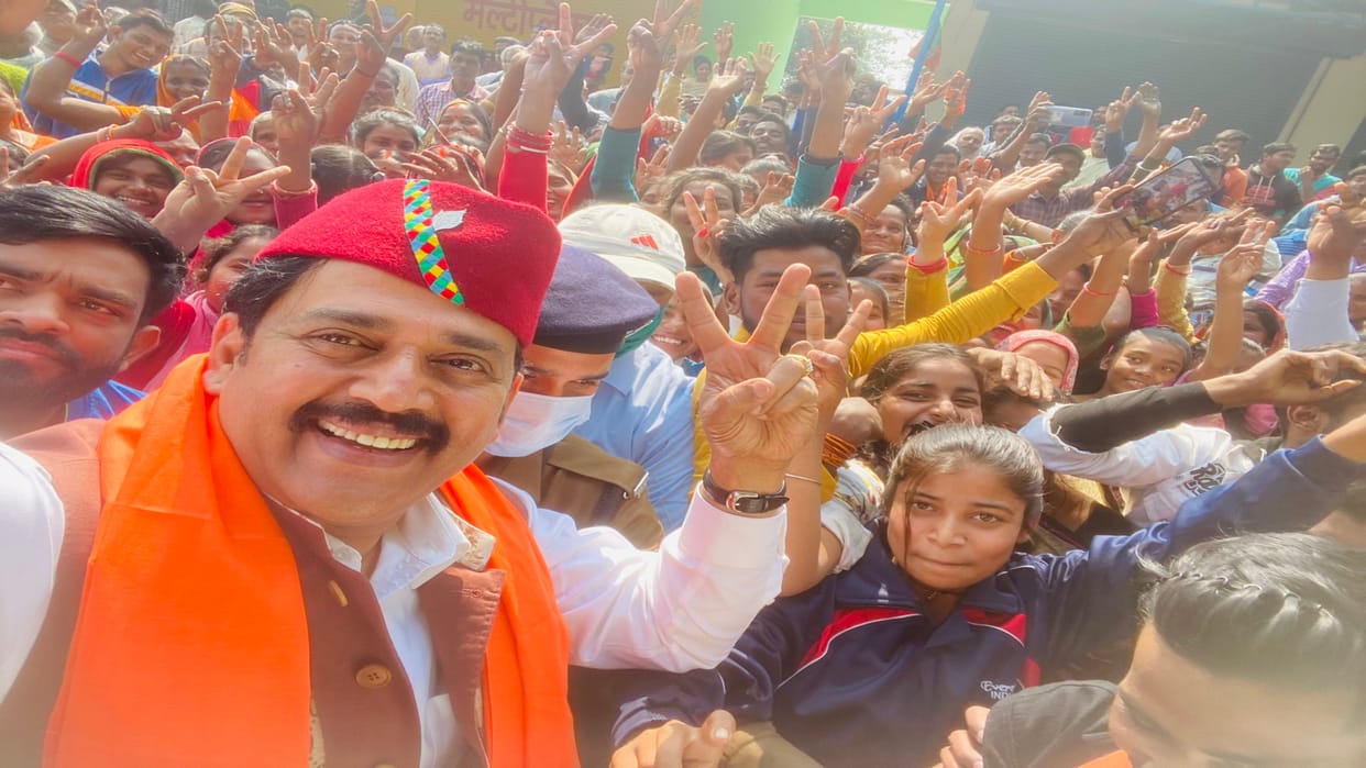 Uttarakhand Election 2022 : BJP star campaigner Ravi Kishan reached Nainital