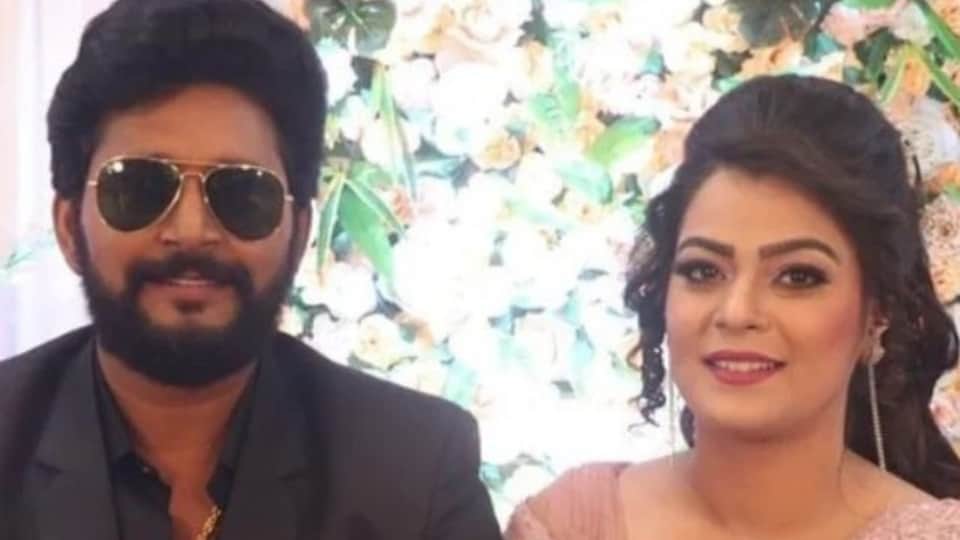 Bhojpuri actress Nidhi Jha engaged with her long time boyfriend and actor Yash Kumar
