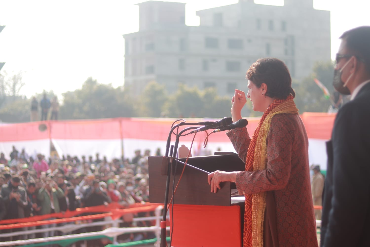 Congress will make the dismissal of Rahul Gandhi its strength Strategy will be announced soon