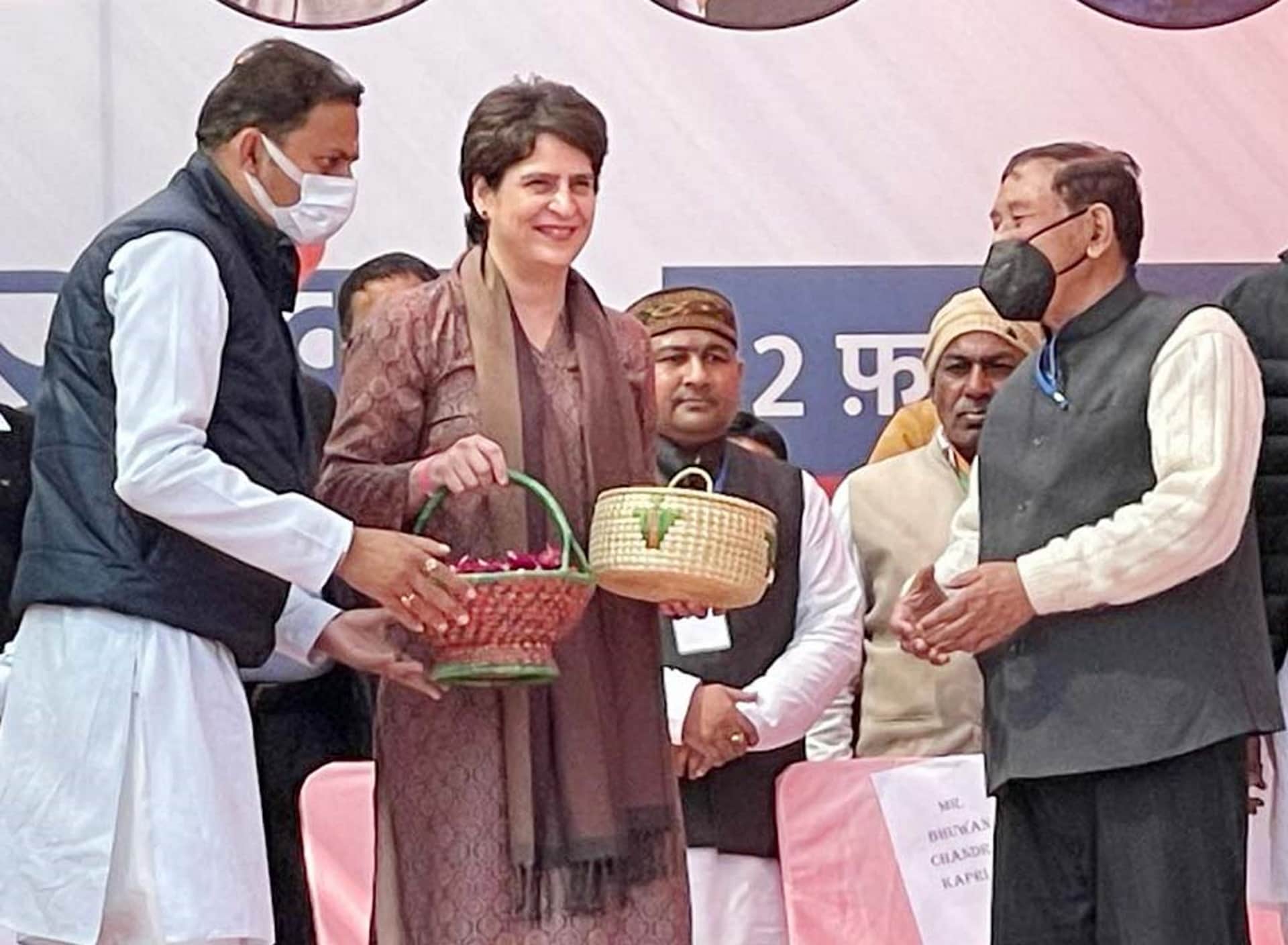 Uttarakhand Election 2022: After the pahadi cap now entry of pahadi pichora in election, photos