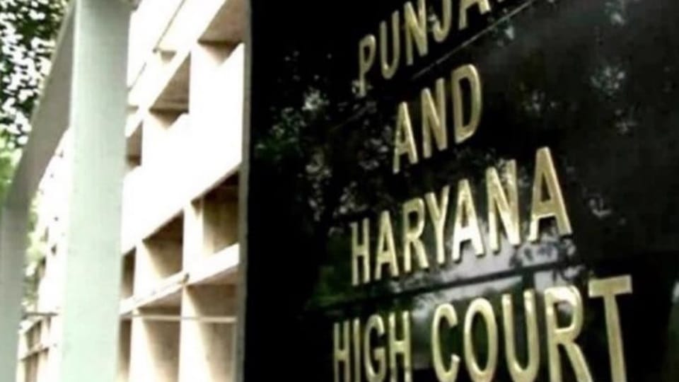 Vigilance reached High Court demanding Original answer sheets in HCS recruitment scam