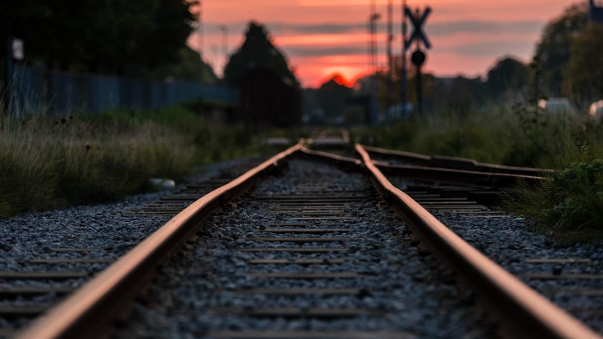 timely intervention Alert gateman of averts major train mishap in Bangladesh news in Hindi