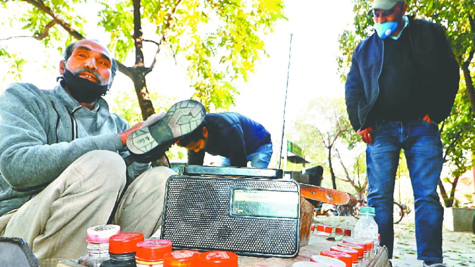 World Radio Day: Radio Bought in anger became identity of Chandigarh's boot polisher