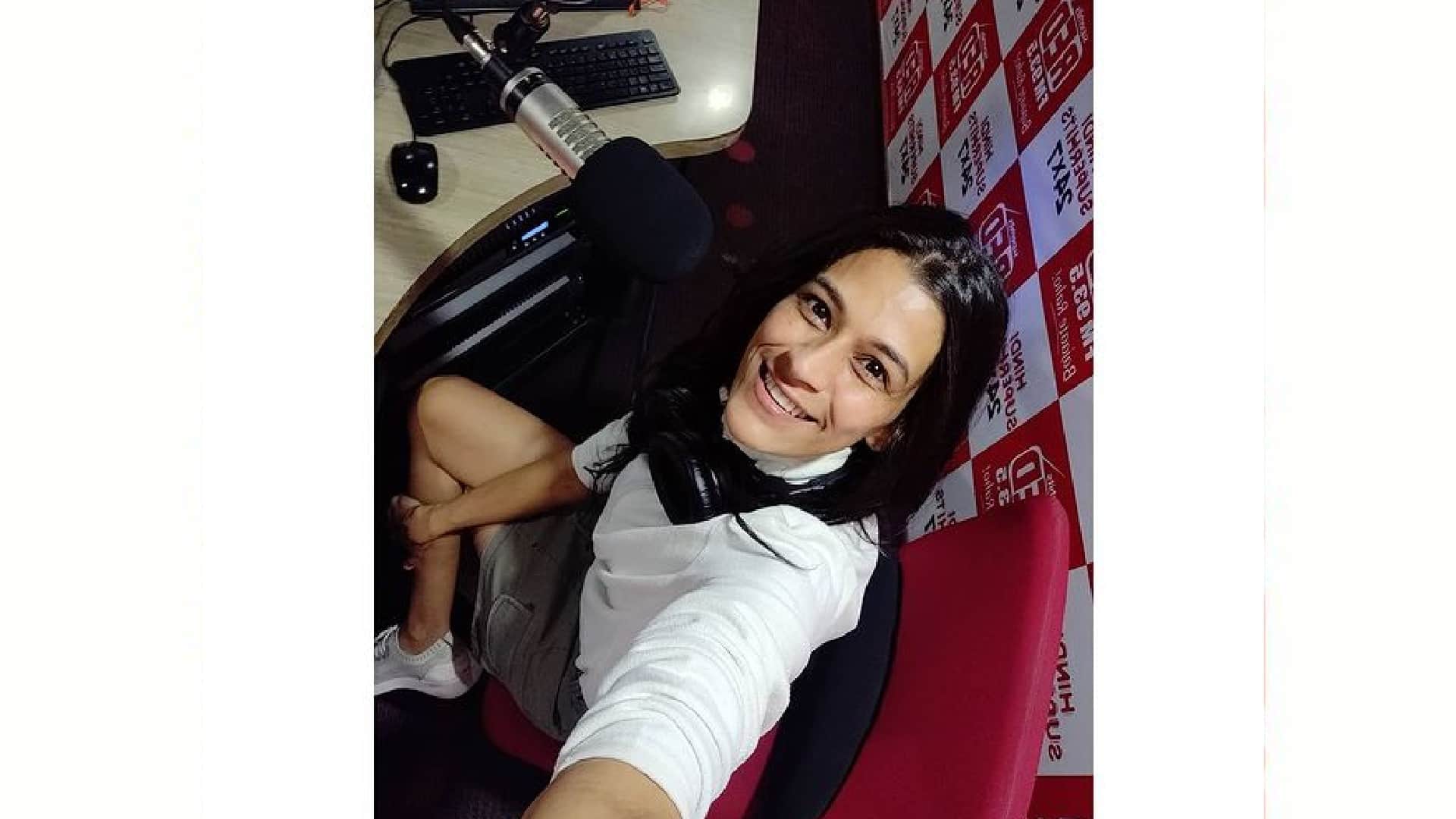 IPL Auction 2022 Know Everything about Star Sports Anchor Disha Oberoi and Bhavna Balakrishnan