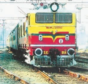 Engine of Punjab going election special train failed before Bareilly