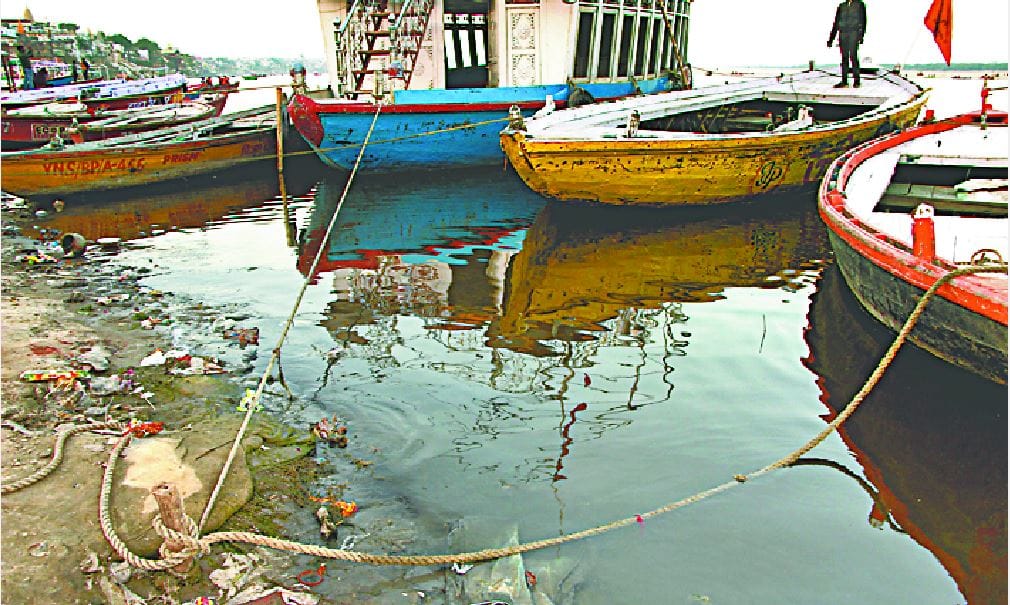 Yellow water in Ganga coming from Vindhyachal up stream