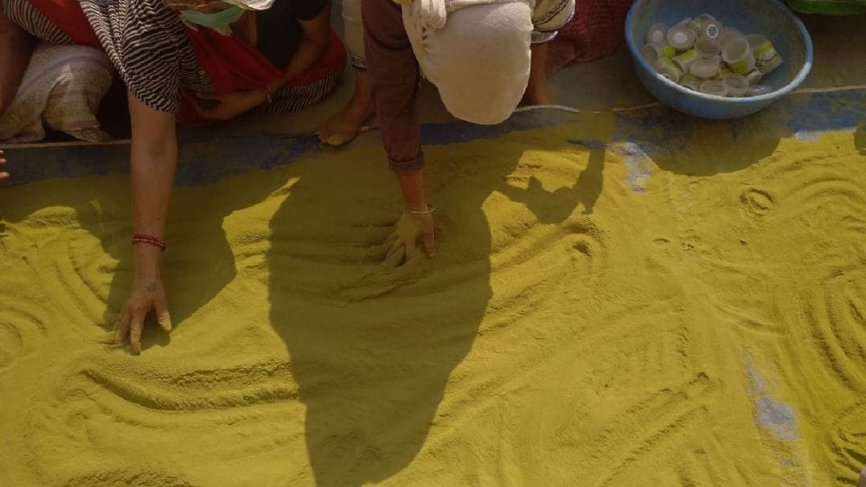 widow women will make herbal gulal with flowers offered in Banke Bihari Temple In Vrindavan