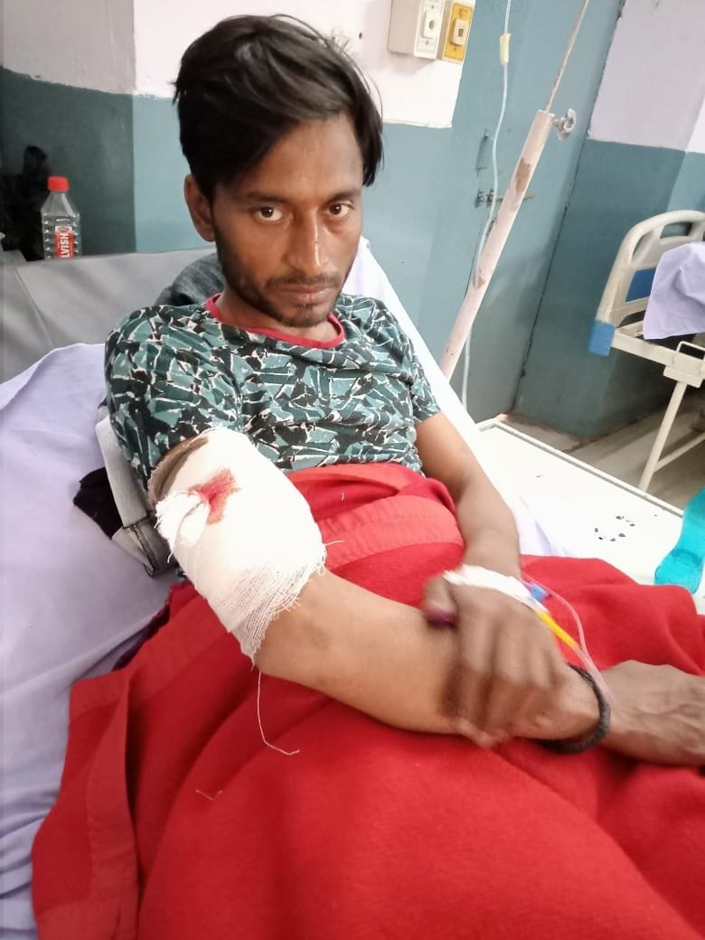 Mathura: Shot at Govardhan dress merchant, injured