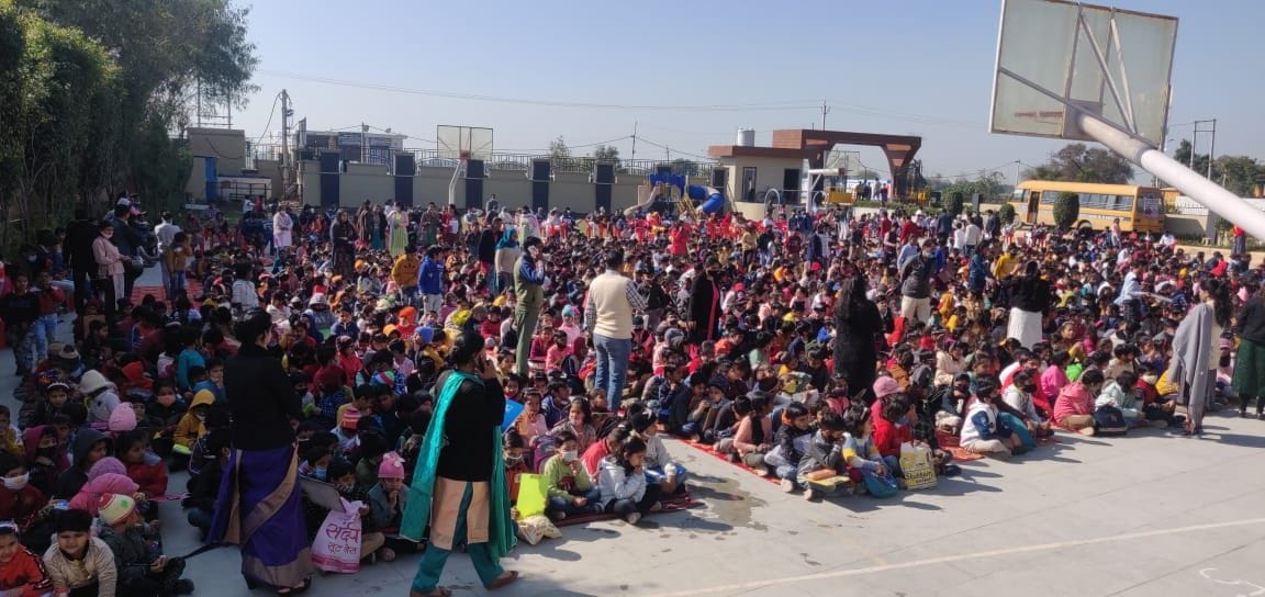 7820 children gave scholarship exam in Euro School