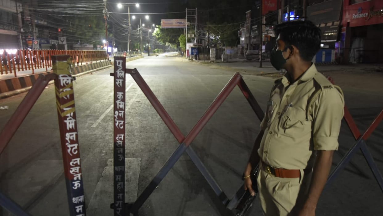corona curfew ends in Uttar Pradesh.