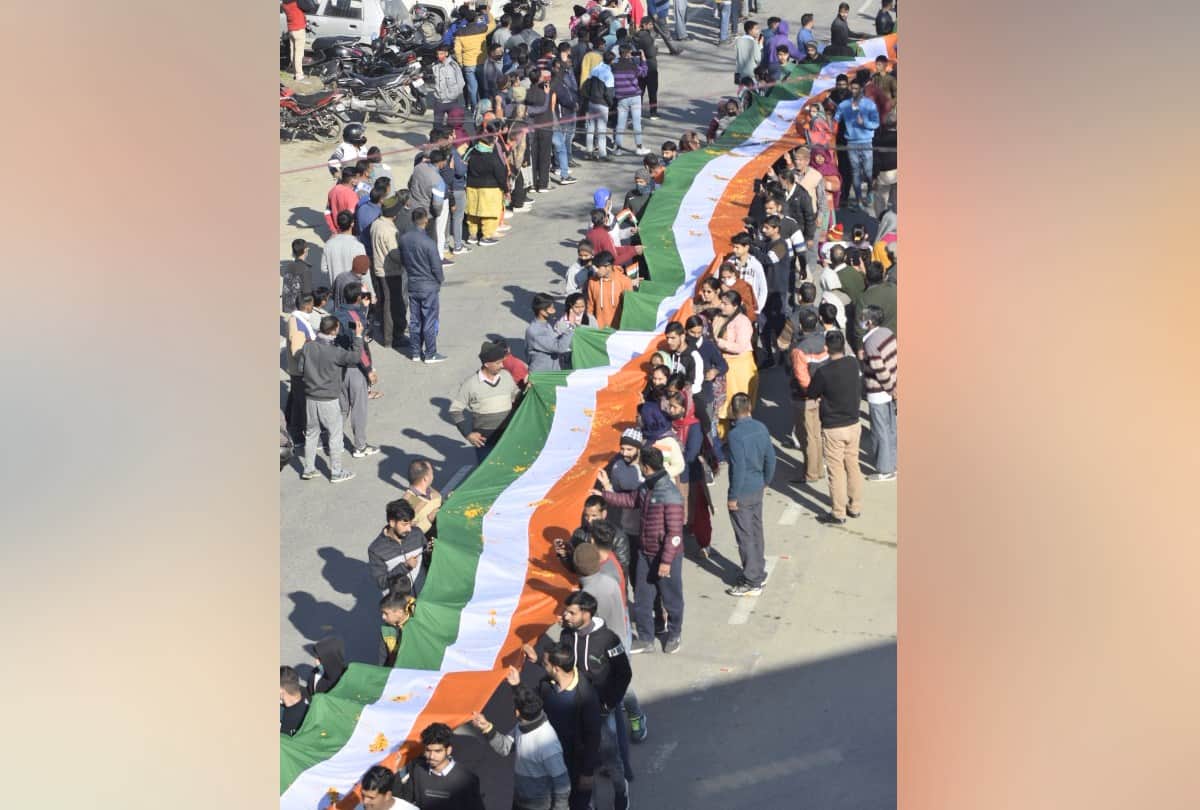 martyr ankesh bhardwaj cremation Thousands bid tearful adieu