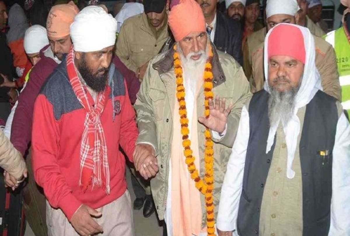 Ravidas Jayanti 2022 Sant Niranjan Das will leave for varanasi from Jalandhar today five lakh devotees lunger in Begumpura