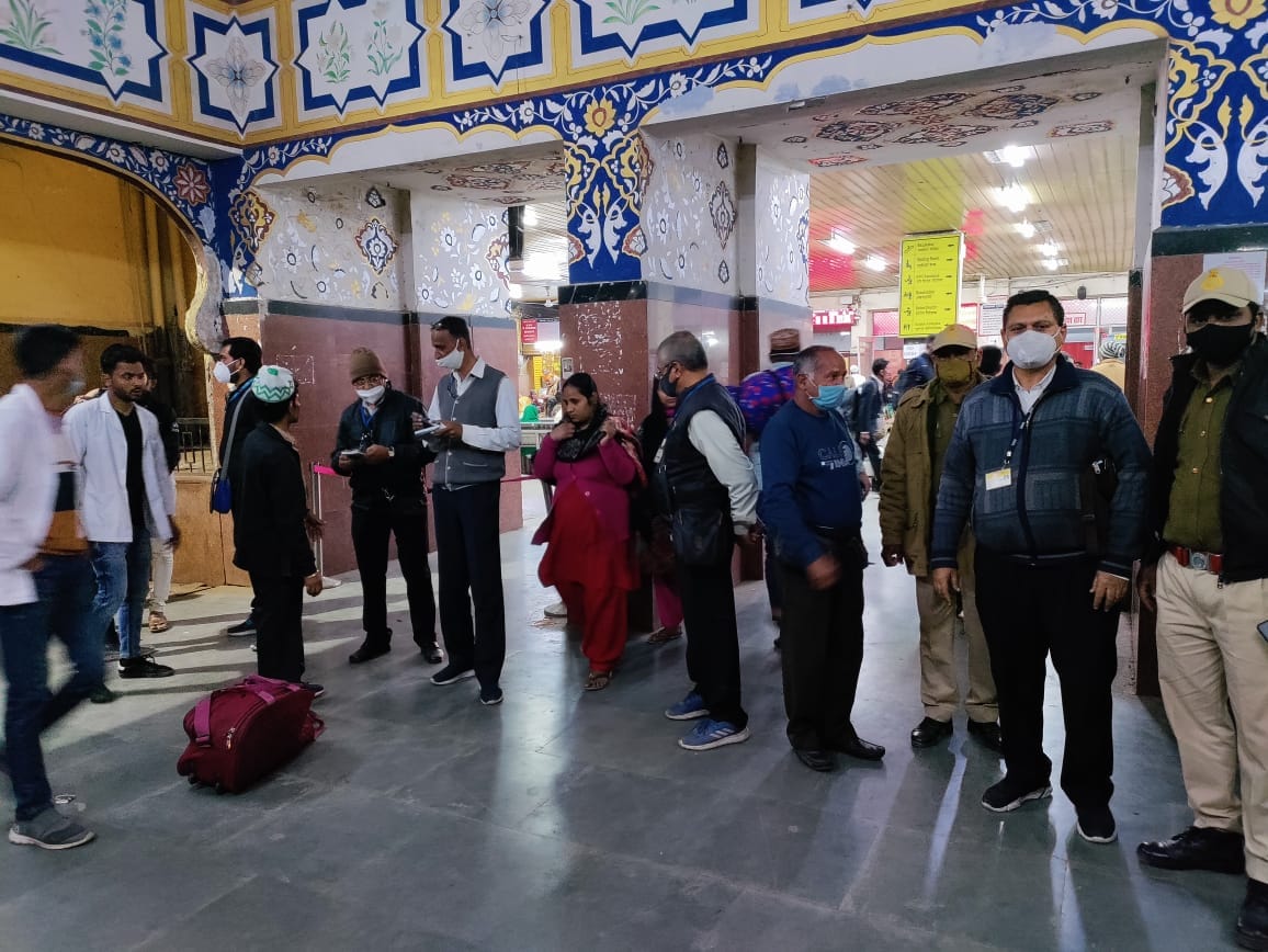 fine of 48 lakh rupees collected from Ajmer railway station for traveling without ticket in 11 days