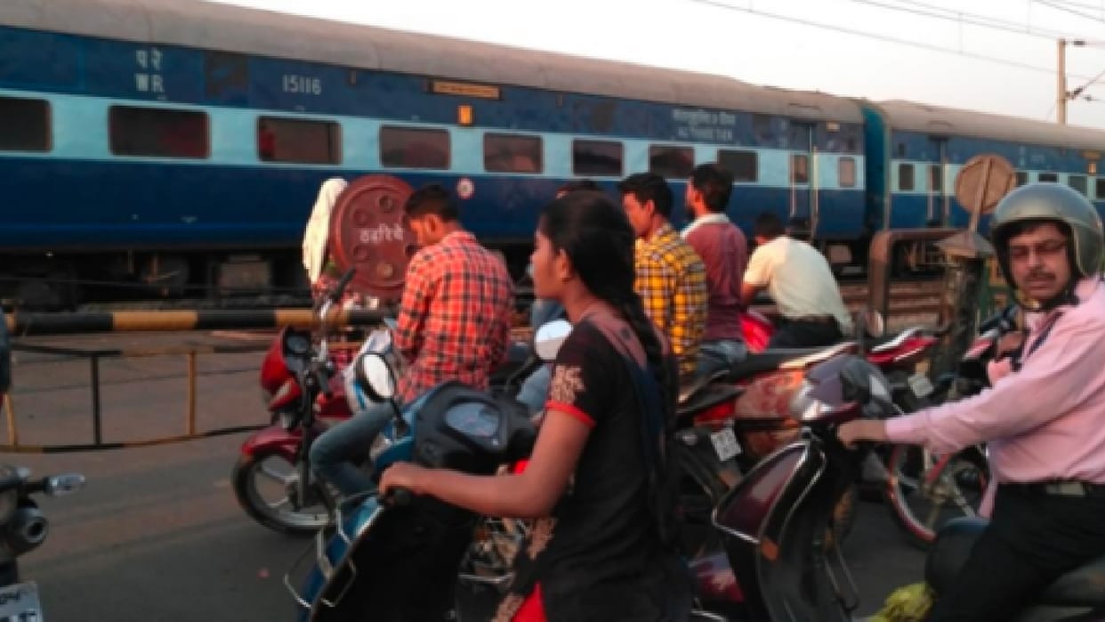 Bhopal Division: 12 underpasses will be built on Khandwa-Itarsi rail line for 42 crores, there will be facility to cross the rail line