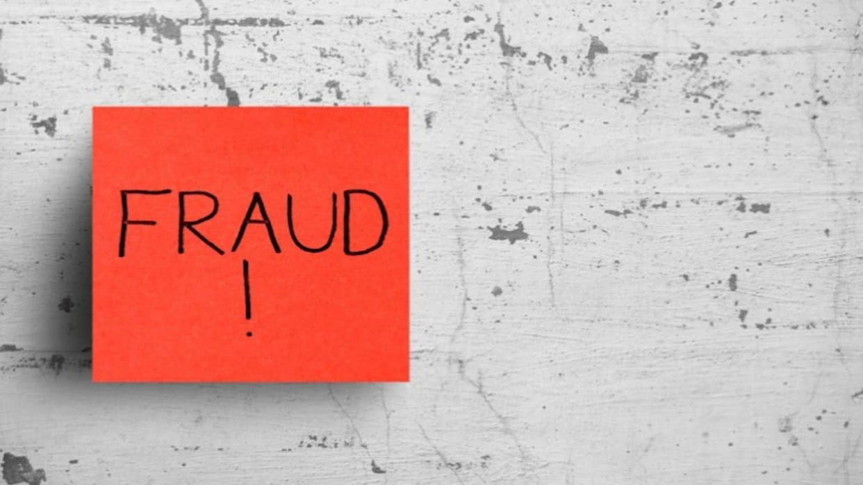 banking alert How to differentiate between real and fake app