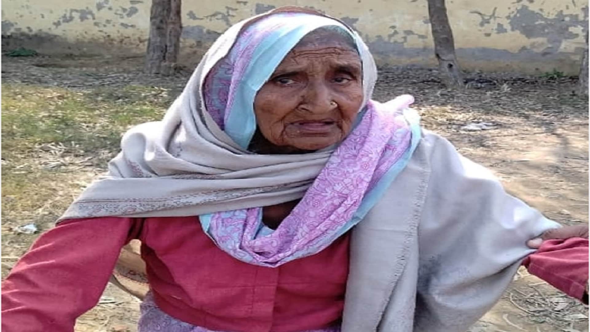 UP Elections 2022: Elderly and Divyang including 102-year-old woman voted with enthusiasm in Bijnor district and see photos