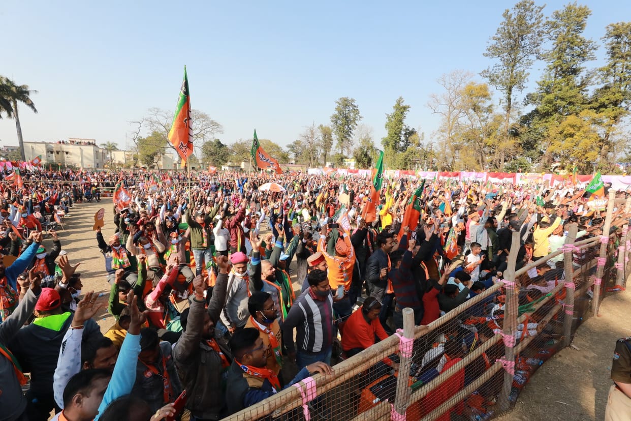 UP election 2022: In the third phase, BJP is attacking the Yadav-dominated area by accusing it of family dynasty, opposition parties are raising development work not done by bjp