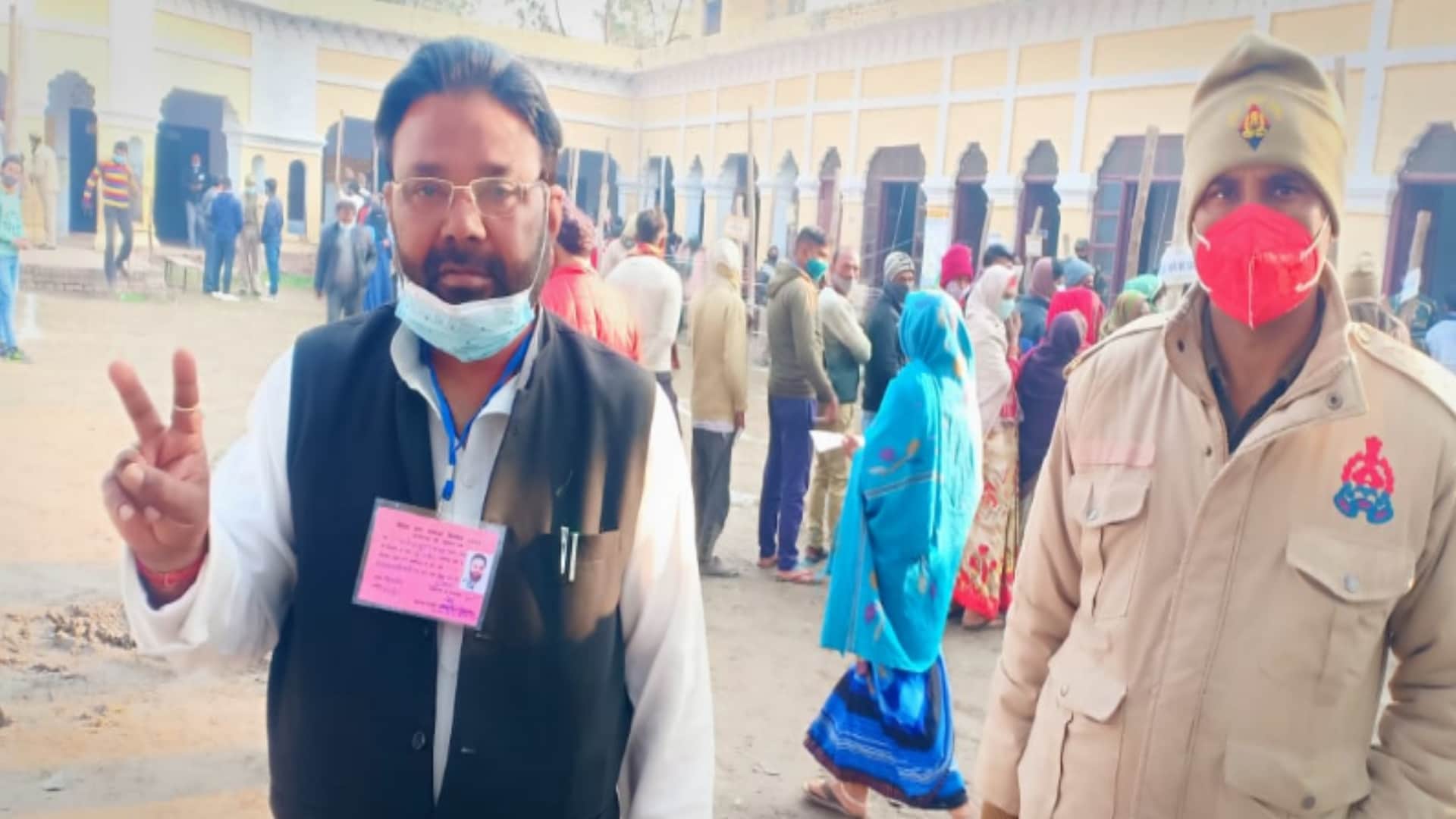 UP Elections 2022: Voting continues in 15 assembly seats of Bijnor and saharanpur of western UP,