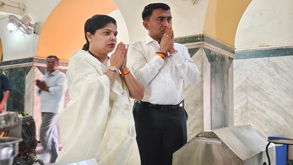 Goa Exit Poll 2022: BJP again emerging as a big party in the state, congress on the second number, is seen giving a tough competition to the BJP