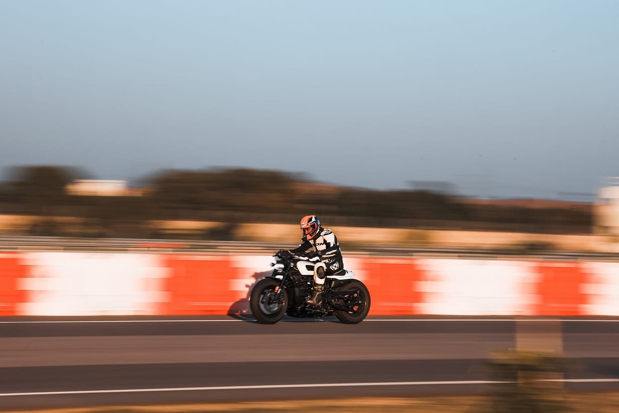 Harley-Davidson Sportster S becomes first motorcycle in India to complete 24-hour endurance test by covering 3141 kms