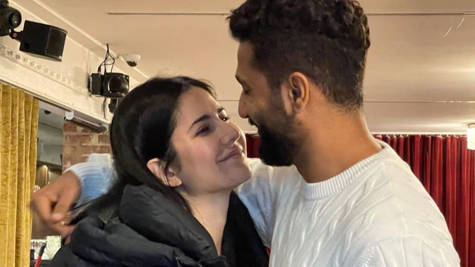 Katrina kaif shared a romantic photos on vicky kaushal birthday from new york