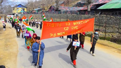 tiranga rally against terrorism in Kupwara, slogans of Bharat Mata ki Jai with national anthem