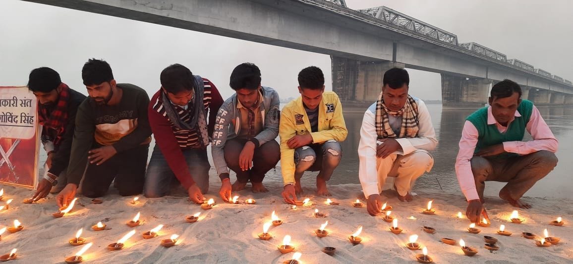Tribute paid to Pulwama martyrs
