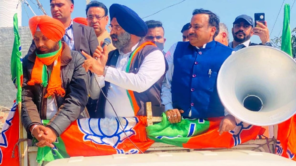 Punjab assembly election 2022 Manjinder Singh Sirsa did road show in Amloh