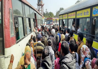 Amar Ujala Exclusive,  railway nd roadways have not operating stopped trains and buses during Corona yet