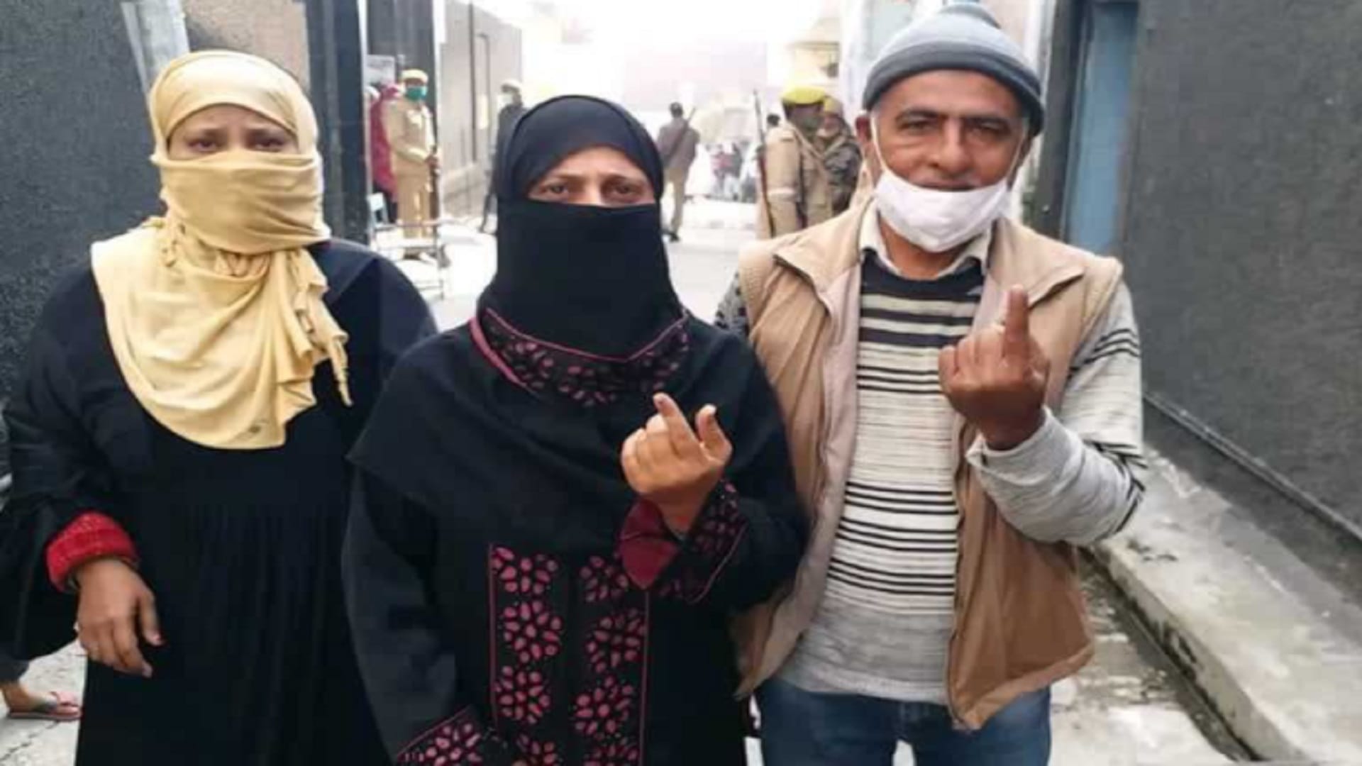 UP Chunav 2022: Postal ballot voting will play an important role in assembly election results