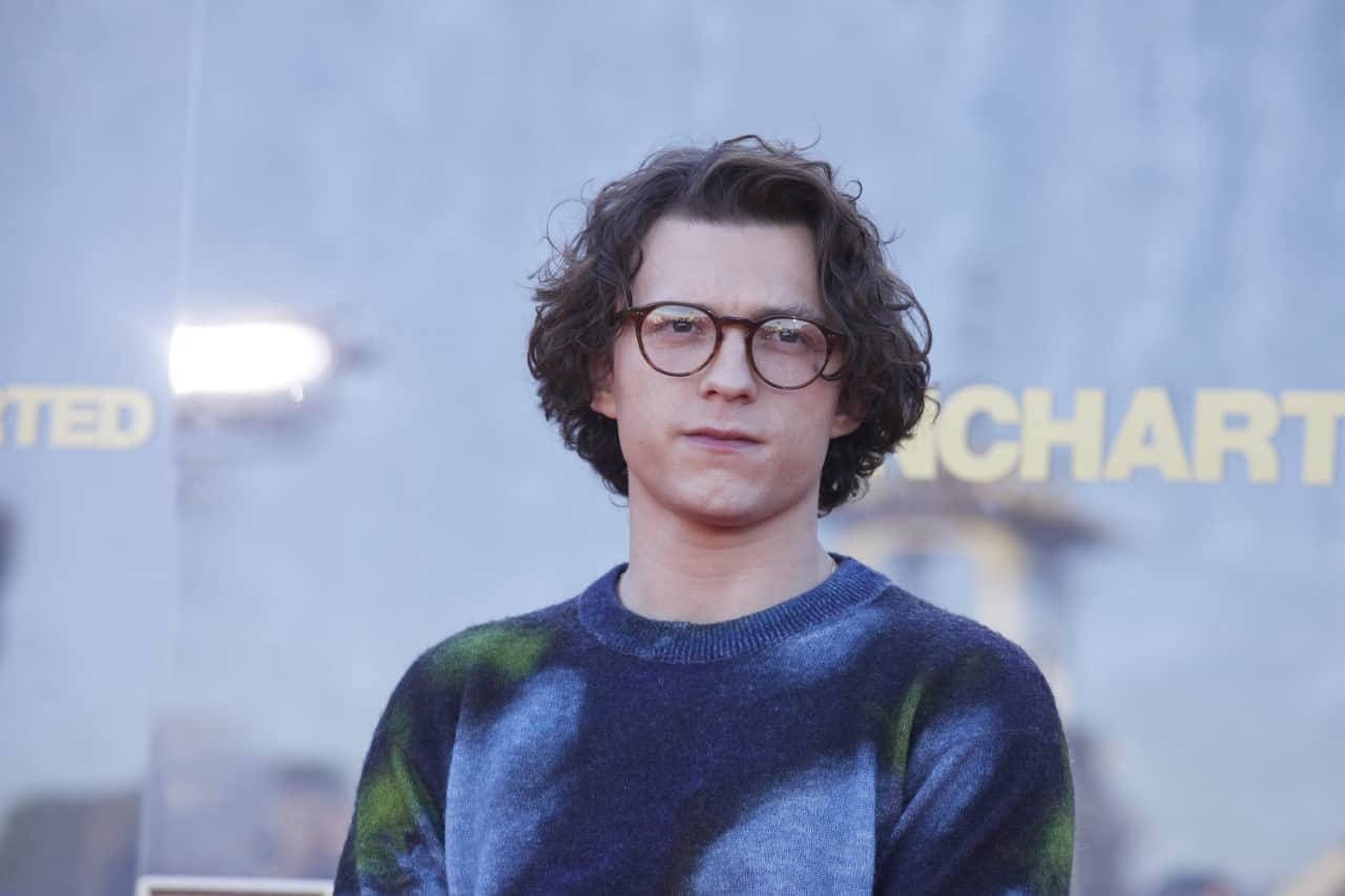 Tom Holland Exclusive Interview with Pankaj Shukla Uncharted Spiderman no way homecoming fred astaire valentines day 2022