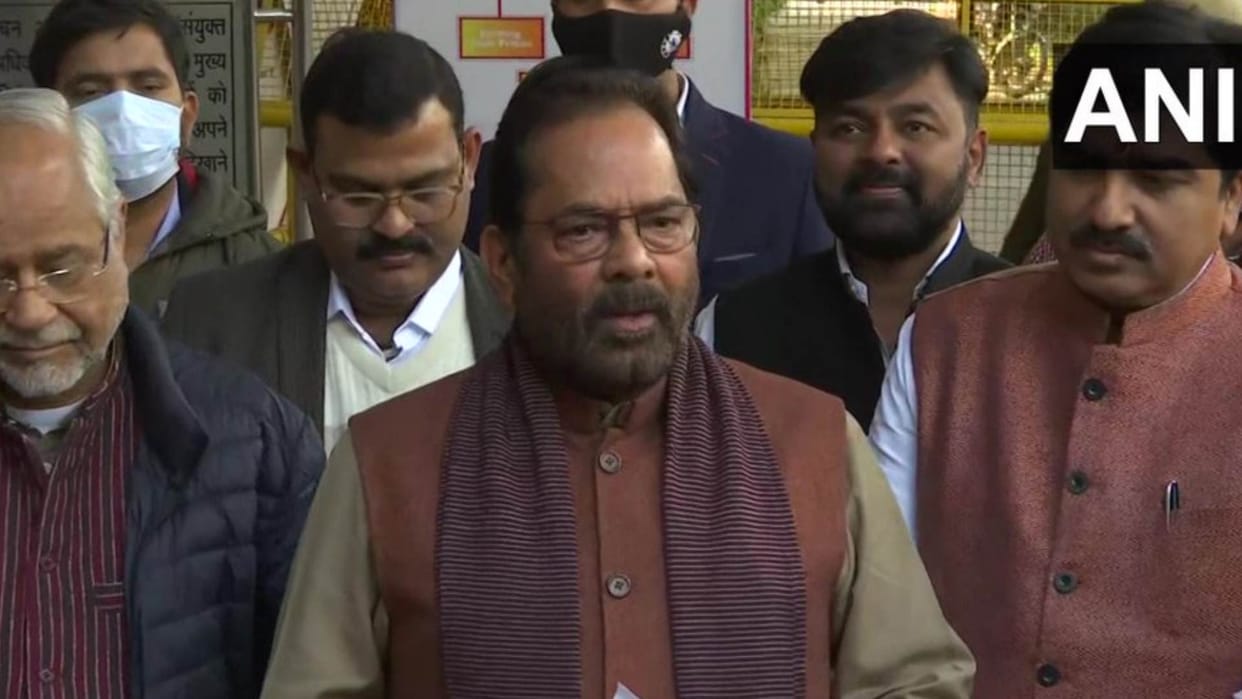 Union Minister Mukhtar Abbas Naqvi led BJP delegation meets Chief Election Commissioner in Delhi