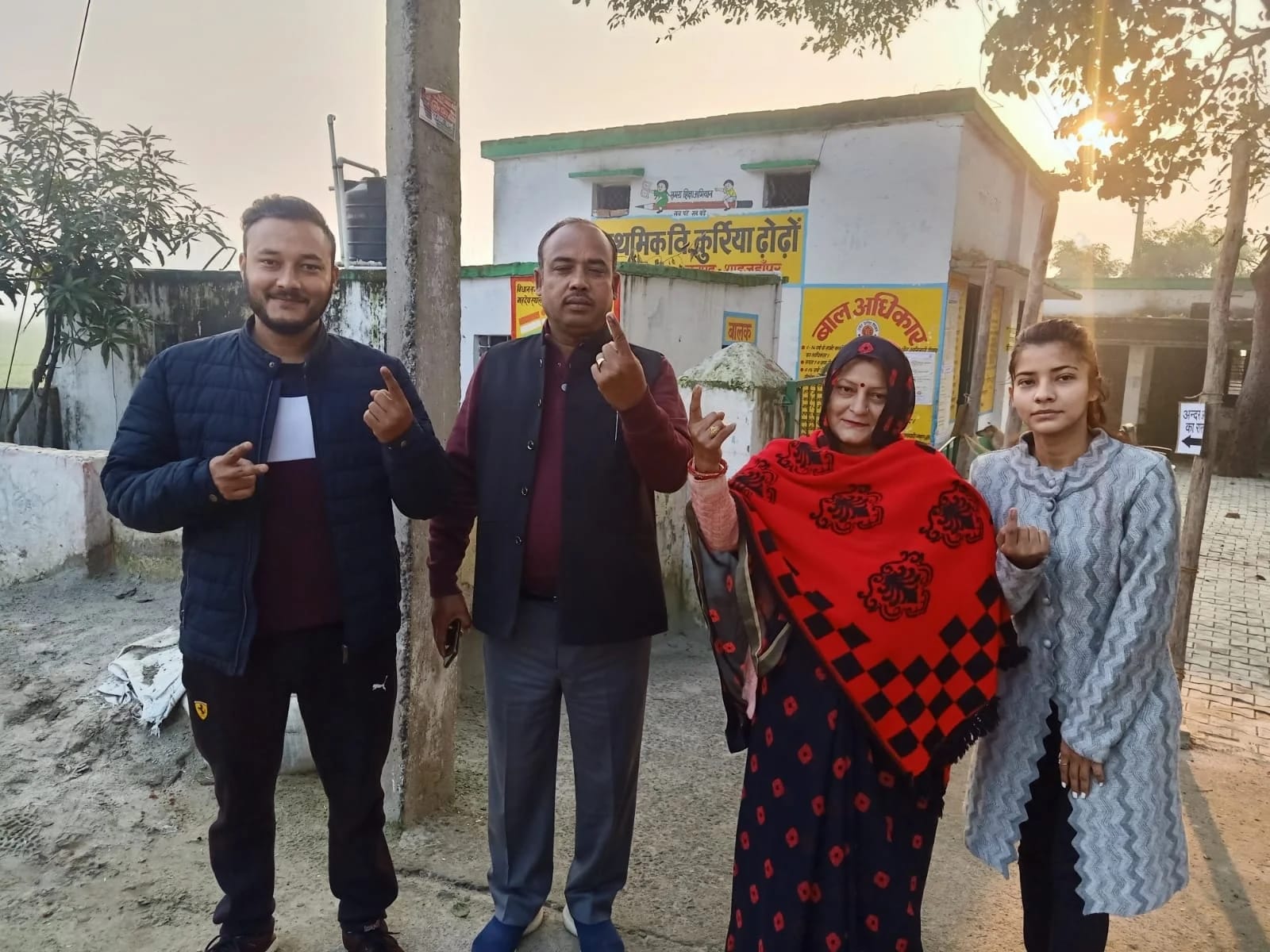 UP Election 2022 Phase two photos of election going on in nine districts of Uttar pradesh