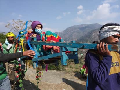 Uttarakhand Assembly Election 2022: challenge to increase voting percentage, special facilities given to youth and old people