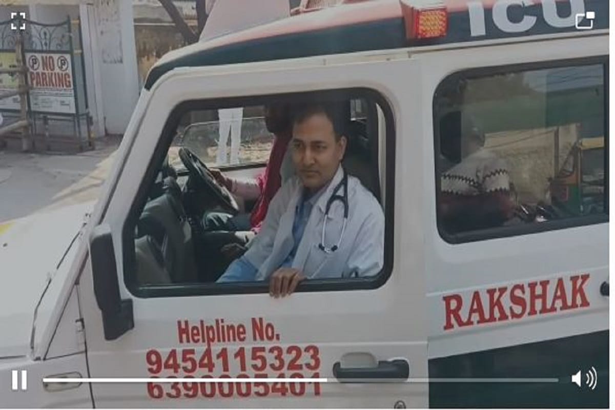UP Election 2002 varanasi nomination update om prakash rajbhar came for son support one candidate arrived on ambulance see photos