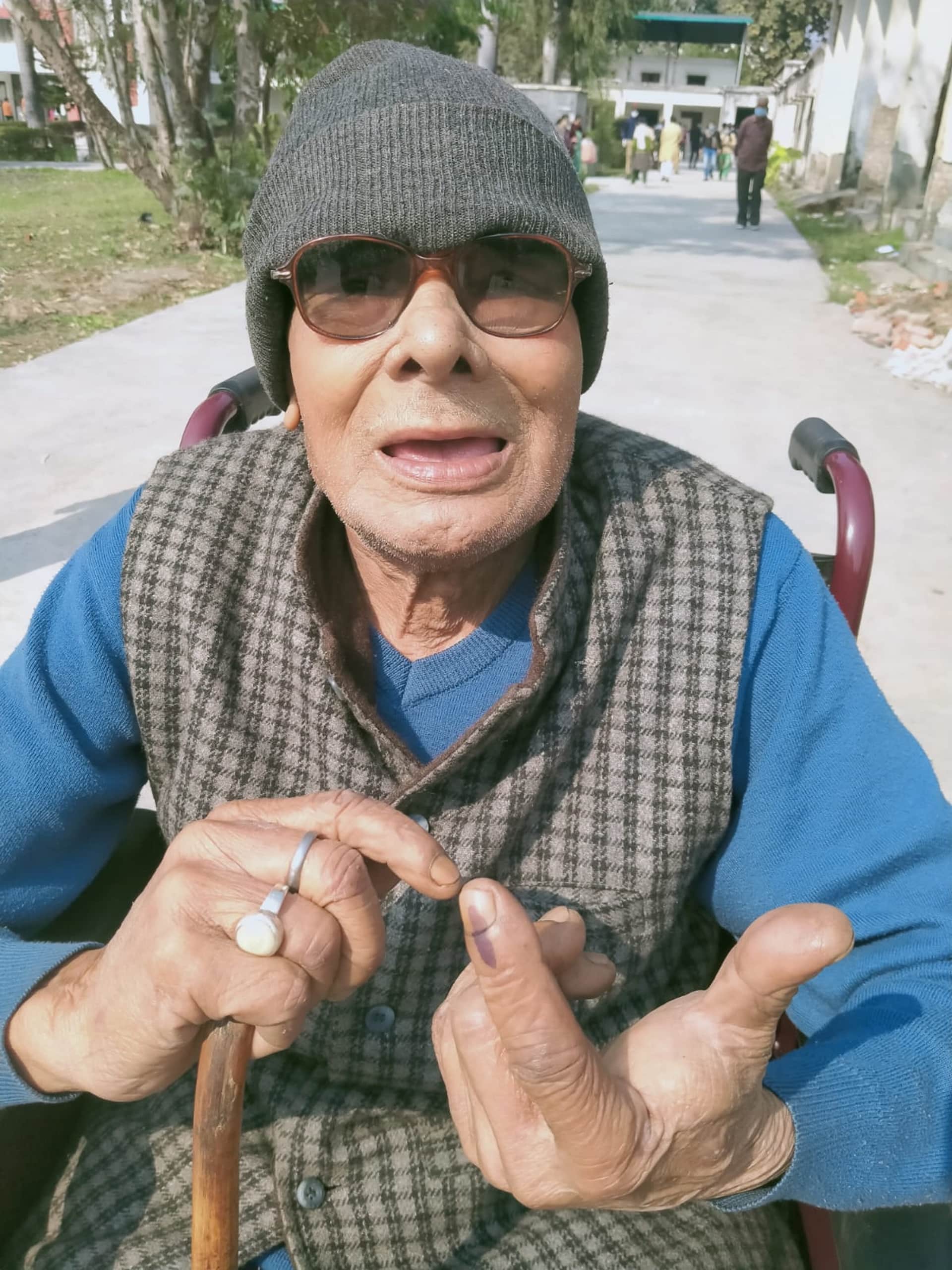 Uttarakhand Election 2022: Enthusiasm shown in 100-plus voters, see photos