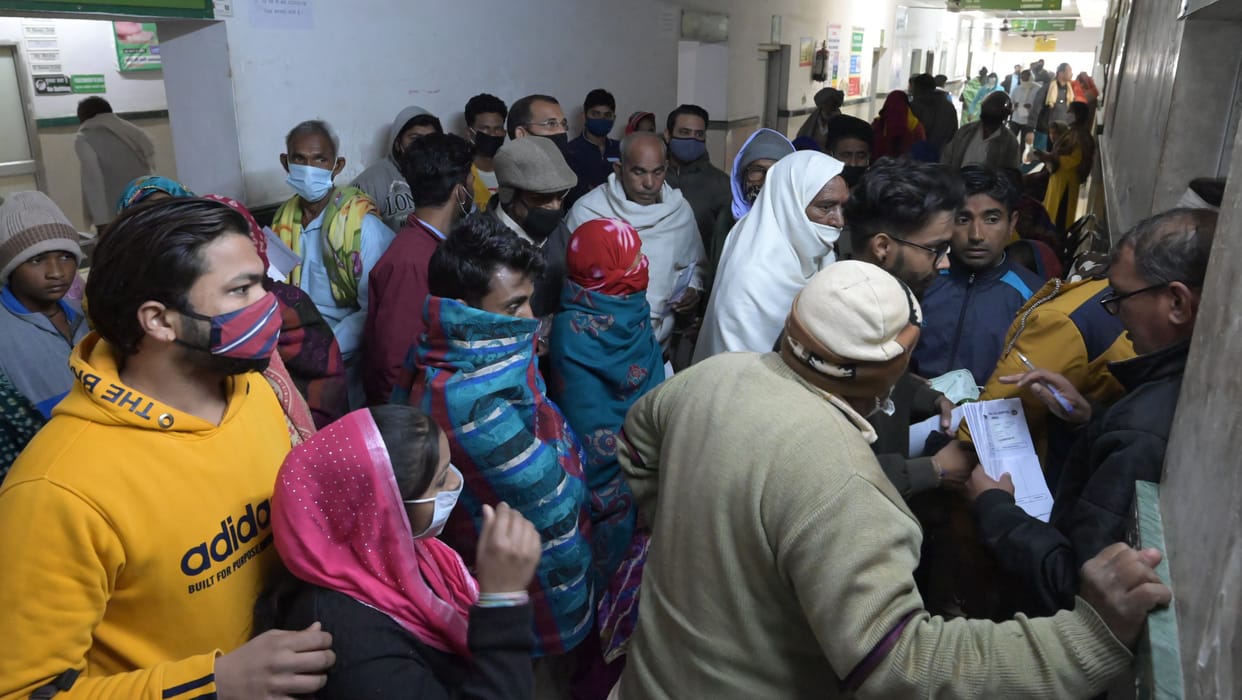 Bad health system in civil hospital of Bhiwani needs treatment