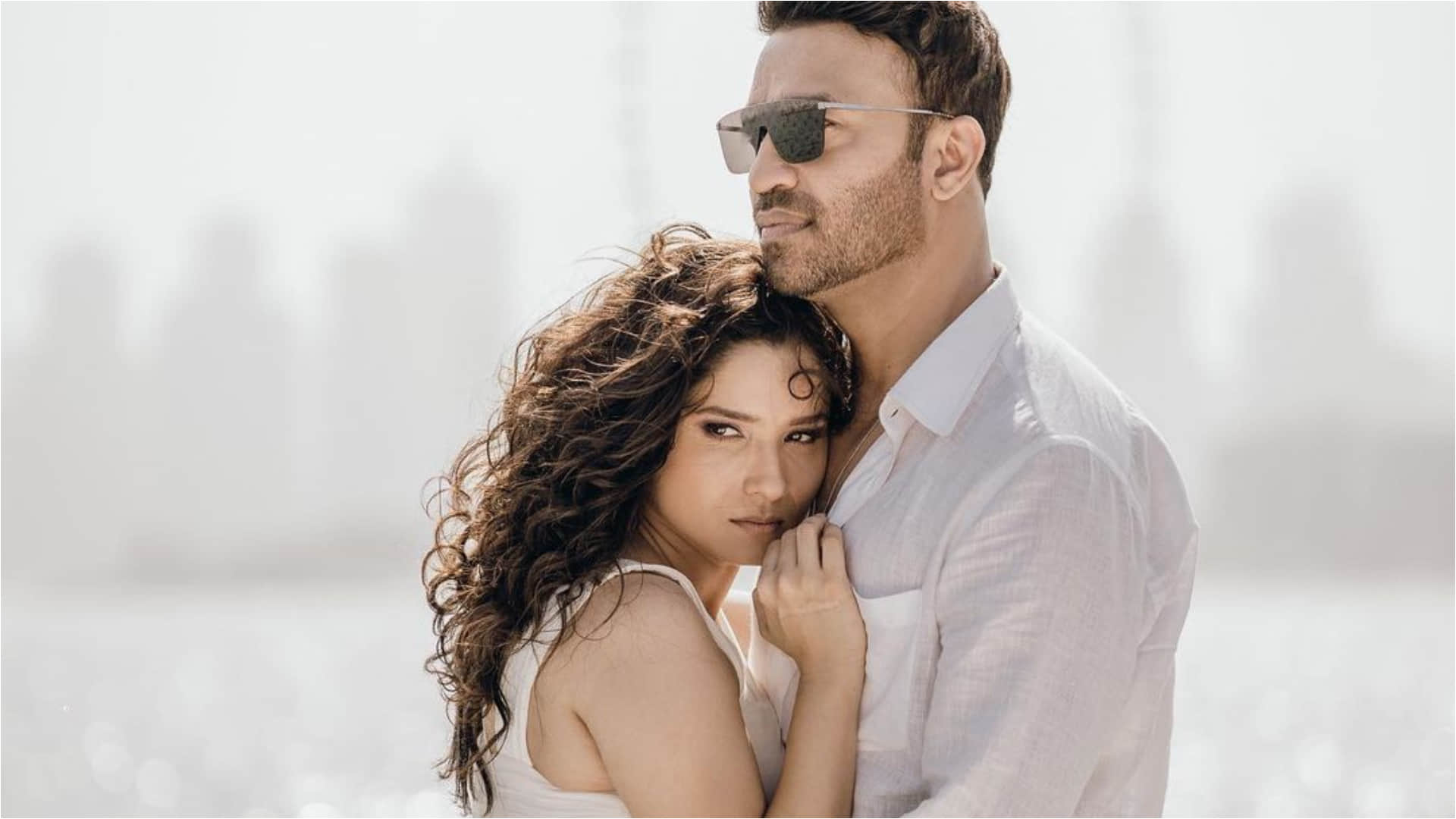 ankita lokhande share pre wedding photoshoot pics in dreamy white saree