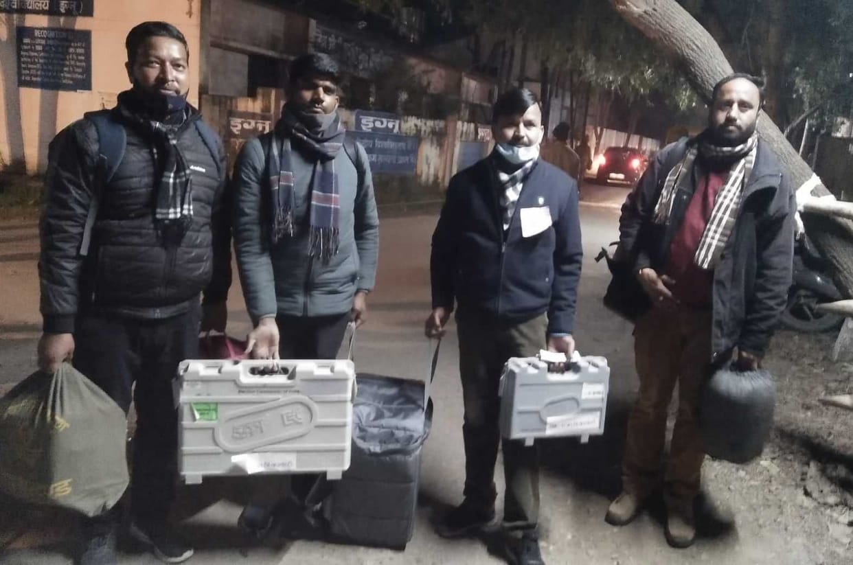 Polling Parties Returned Back