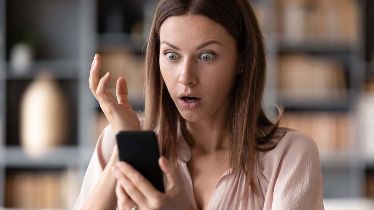 Smartphone Selling Tips Four Things To Do Before Selling Old Mobile Phone Otherwise It Will Harm