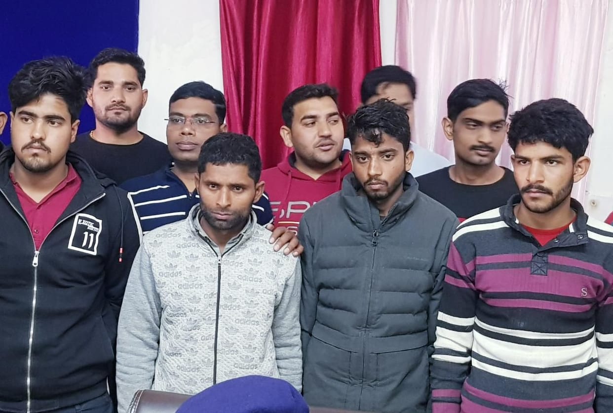 Students used to rob vehicles, mobiles to fulfill expensive hobbies