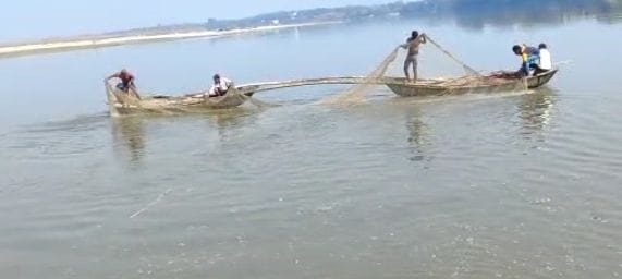fathepur news,The search lasted all day, the teenager's clue was not found