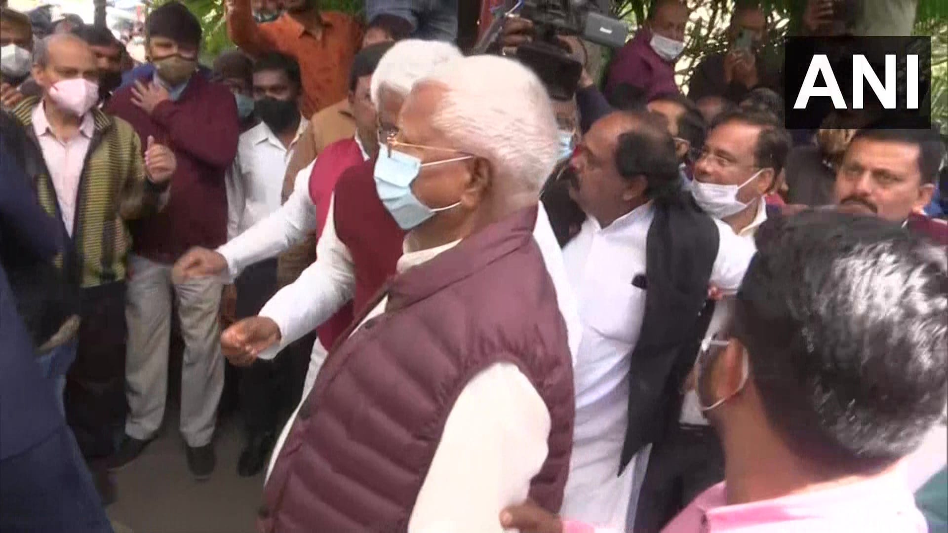 लालू यादव पहुंचे सीबीआई कोर्ट