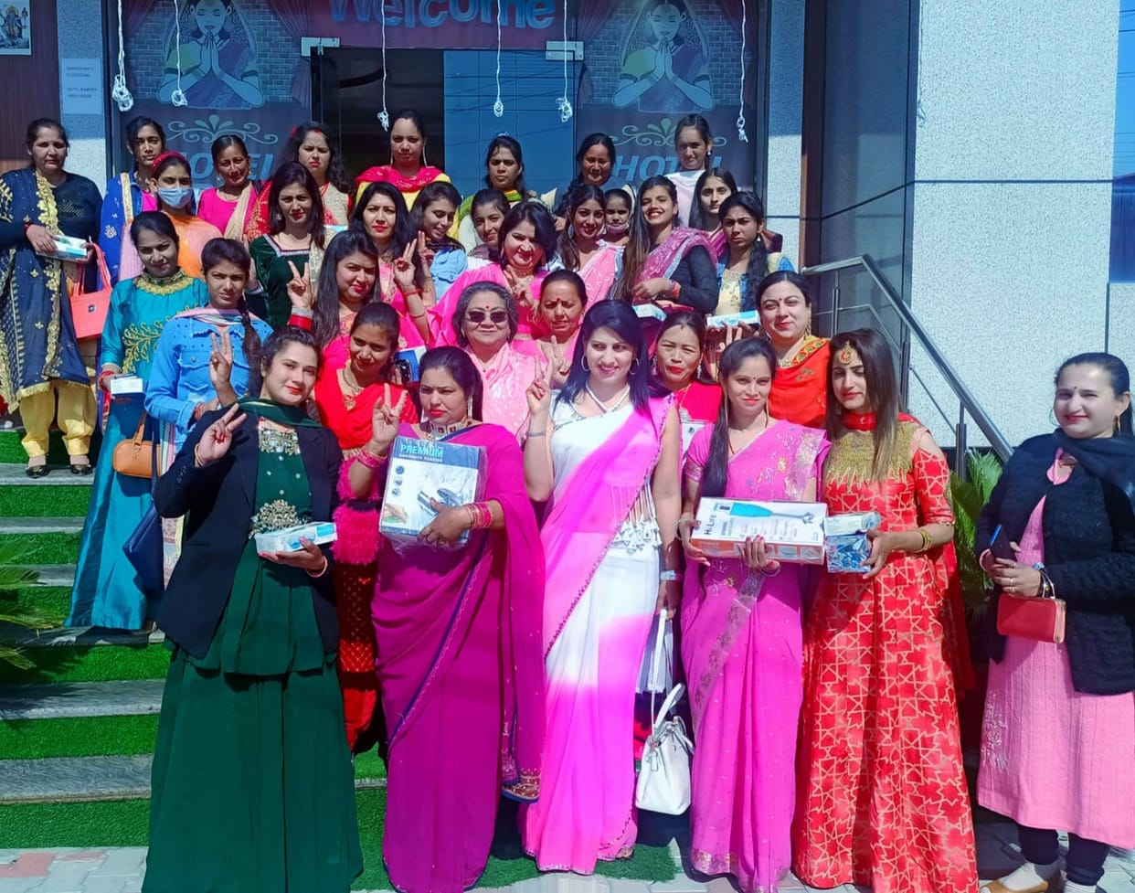 ladli rakshak sanstha organised kraft  pratiyogita in amb una