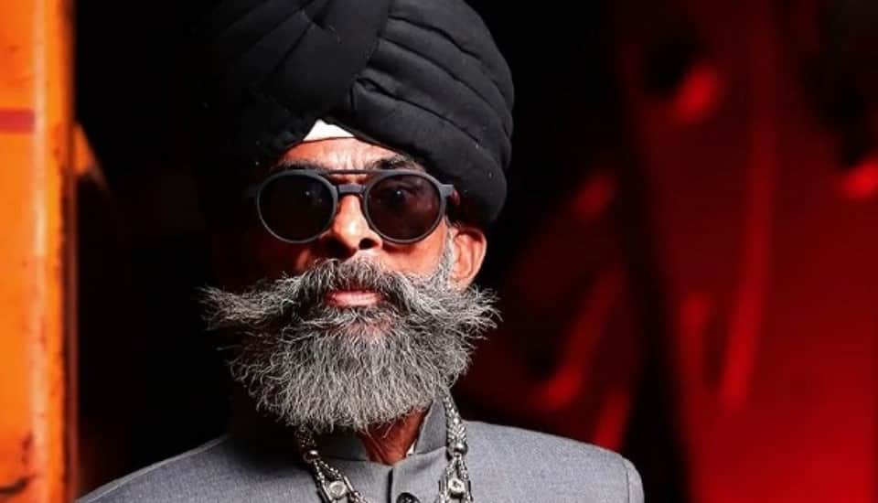 kerala kozikode 60 year old labour Mamika has become a model see viral pictures of her makeover