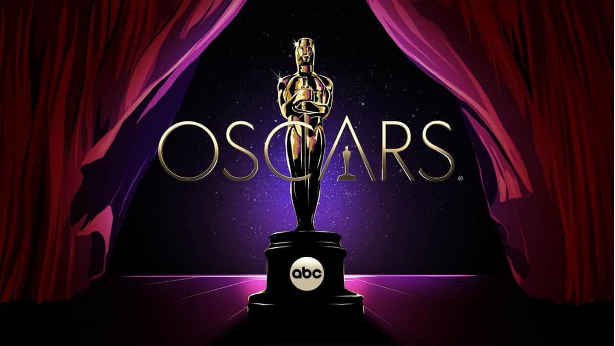 Oscars will include a new "fan favorite" prize for the year's most popular film as voted for by Twitter users